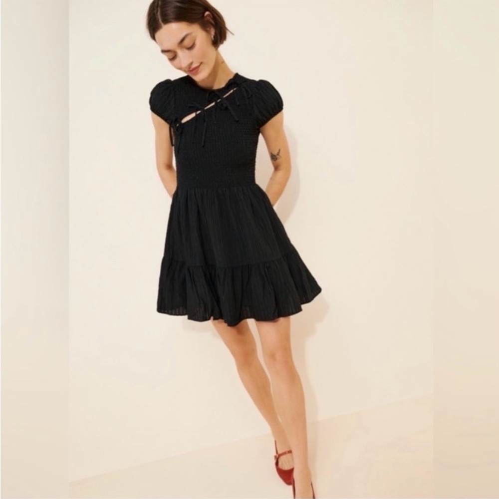 The Gia Mini Nap Dress - Black Tonal Seersucker / S, Hill House Home - Picture 3 of 8